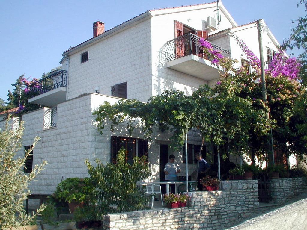 Apartments Raic Супетар Экстерьер фото